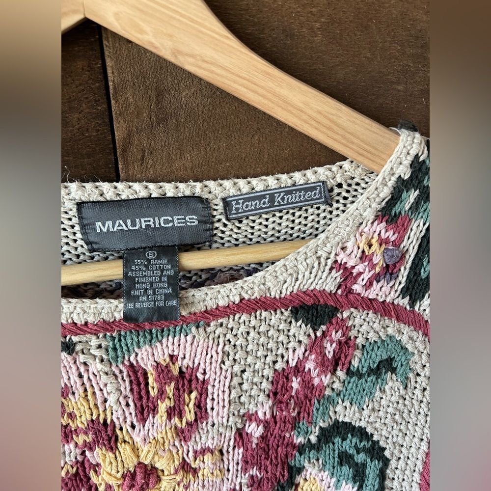 Vintage Hand Knit Floral Sweater by Maurices – Size Small - Picture 10 of 10